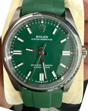 2023 Rolex Oyster Perpetual 36MM Green Dial Rubber Strap (126000