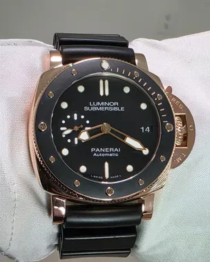 2018 Panerai Submersible 1950 3 Days 42MM Black Dial Rubber Strap