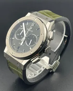 2021 Hublot Classic Fusion Chronograph 42MM Strap Titanium Green