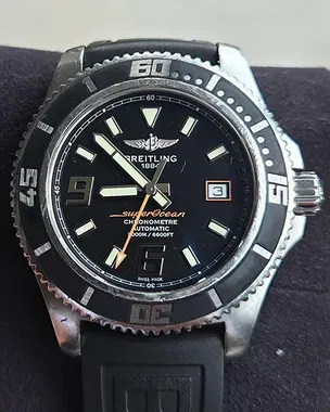No Reserve - 2014 Breitling Superocean 44MM Black Dial Rubber