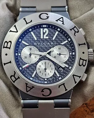 Bvlgari Diagono 44MM Black Dial Rubber Strap (TI 44 TA CH) – Grailzee