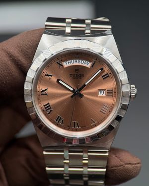 2026 Tudor Royal 41MM Salmon Dial Steel Bracelet (28600) – Grailzee